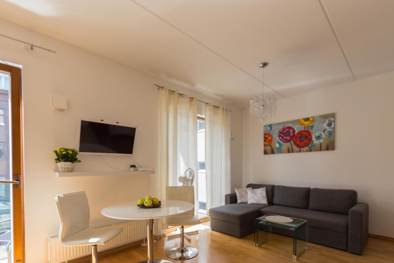 Kueueni 5B Apartment Tartu Buitenkant foto