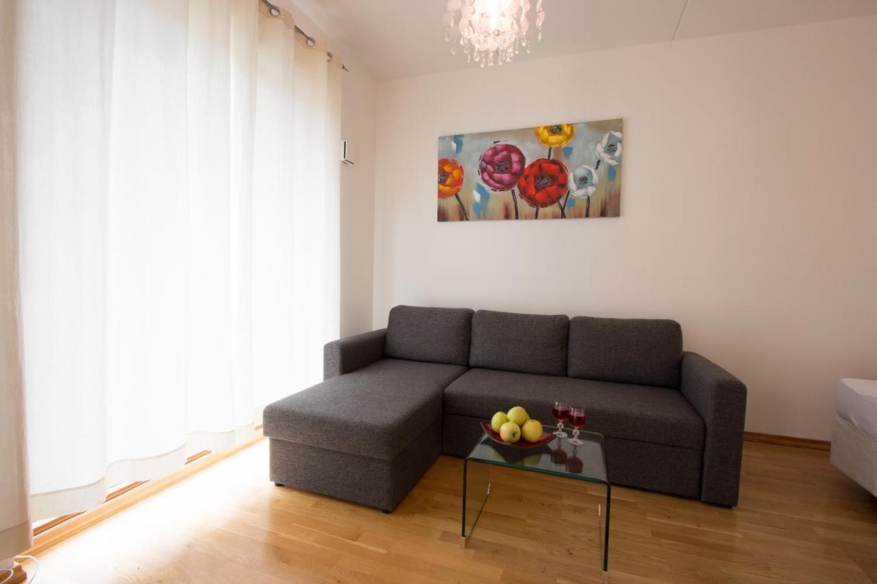 Kueueni 5B Apartment Tartu Buitenkant foto